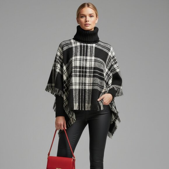 Steve Madden Jackets & Blazers - Black & White Ultra Soft Knit Poncho by Steve Madden / Size: OSFM